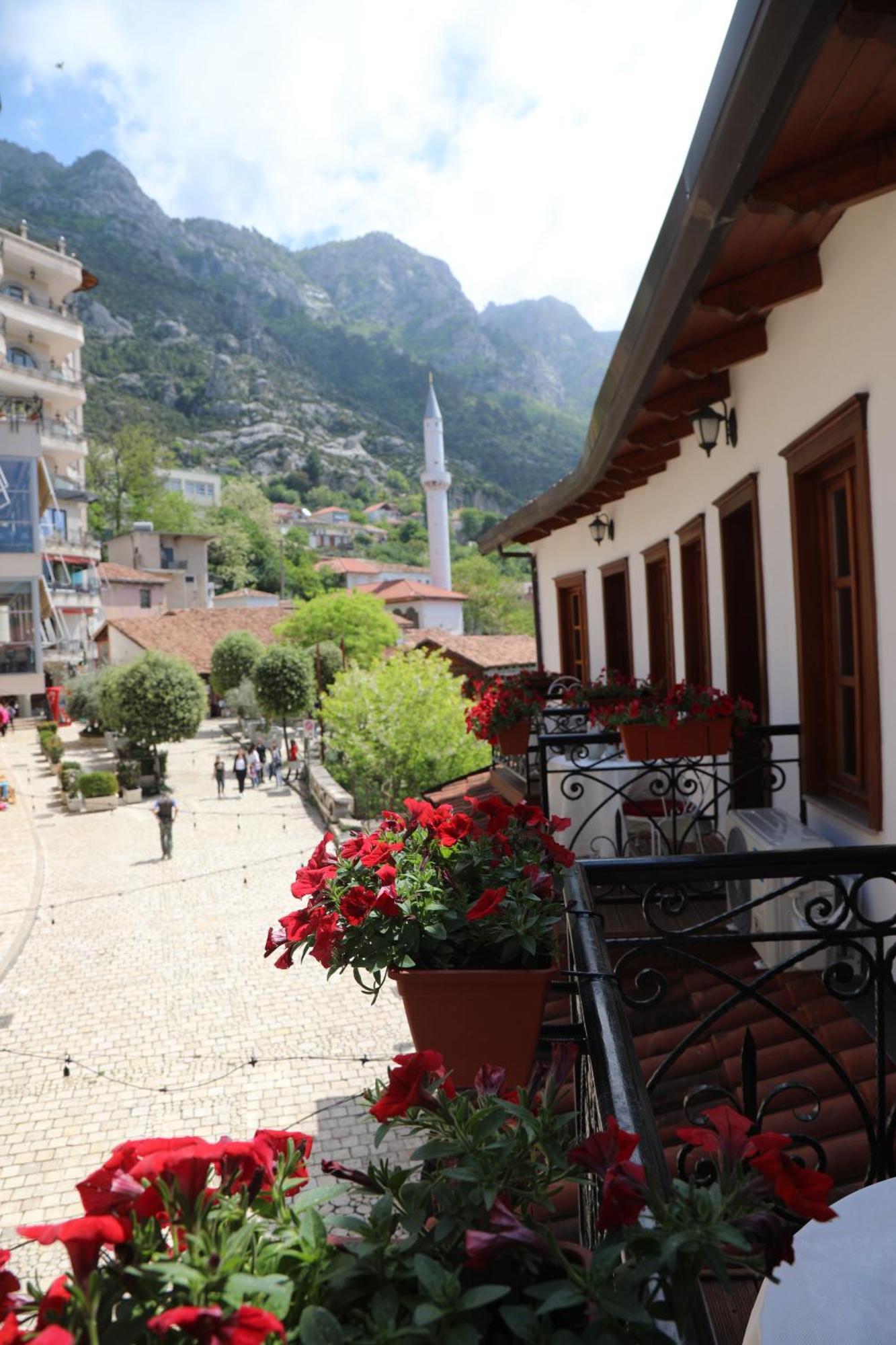 Villa Castriota Krujë المظهر الخارجي الصورة
